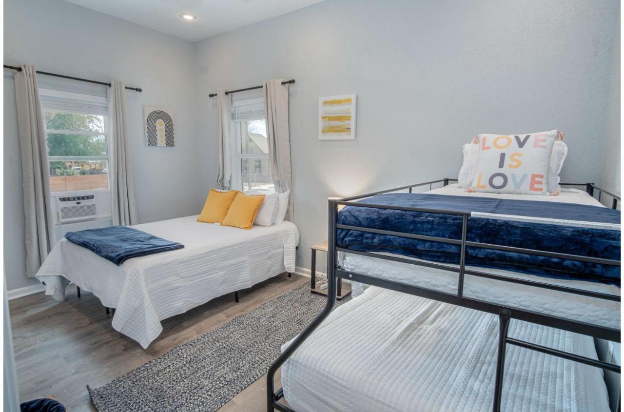 Cozy And Lovely 2Br 2Ba Apt#A Near Lively Downtown San Antonio Luaran gambar